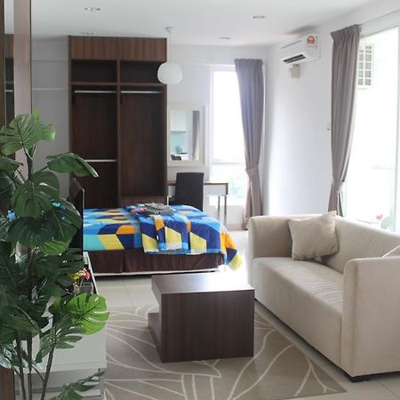 Studio At Mansion One Джорджтаун Номер фото